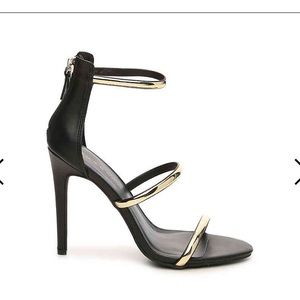 Bebe Heels * Gold and Black*
